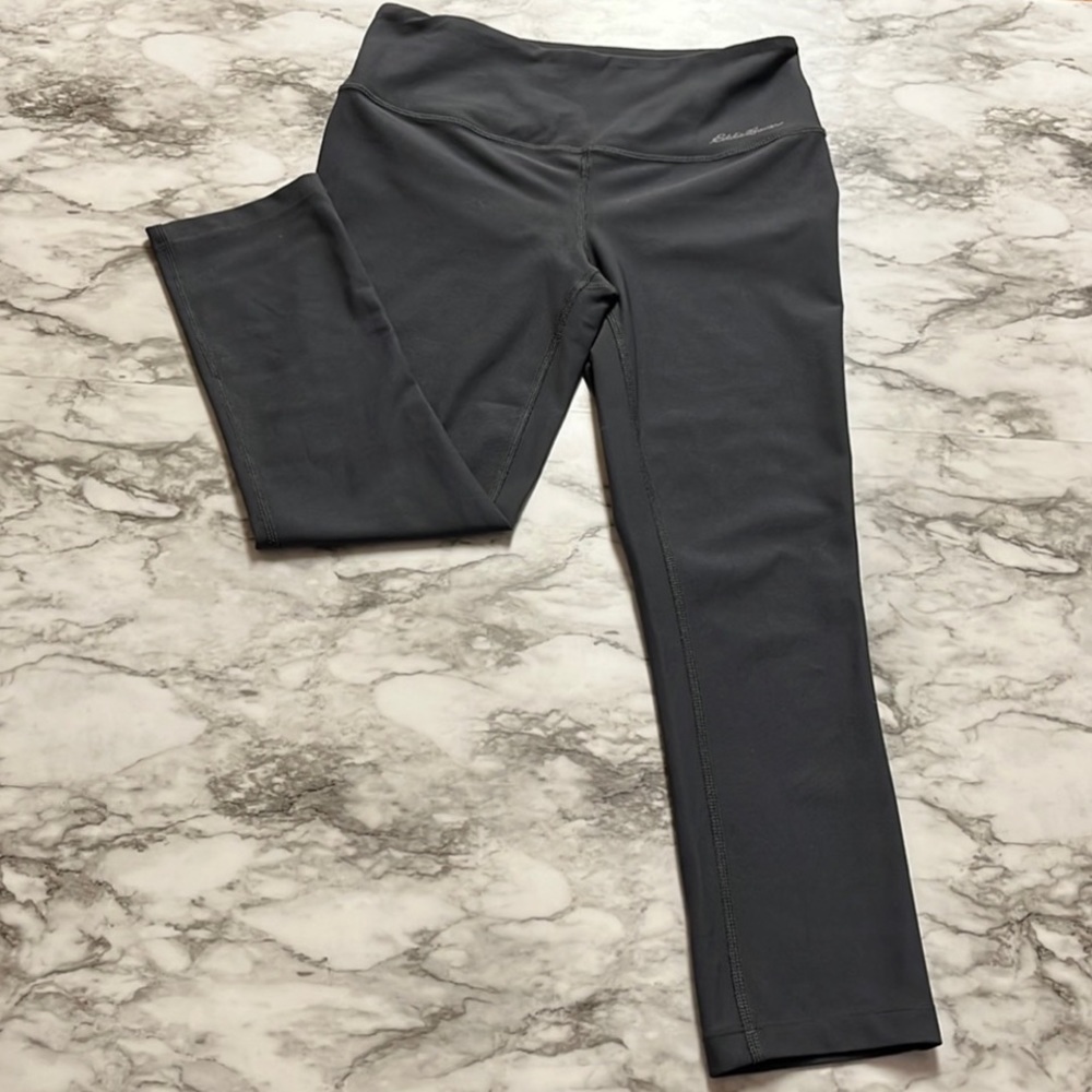 Eddie Bauer Grey Tight Capri leggings